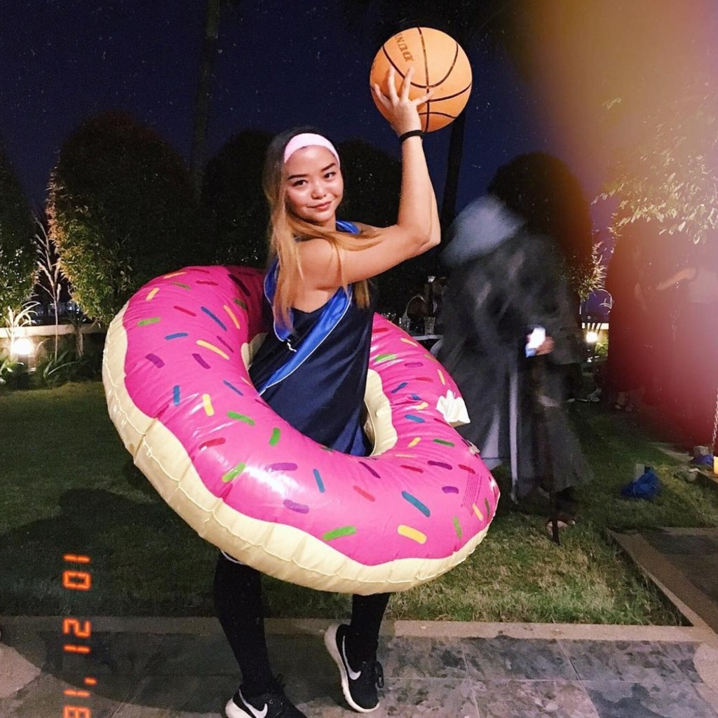Dunkin' Donuts Punny Halloween Costumes