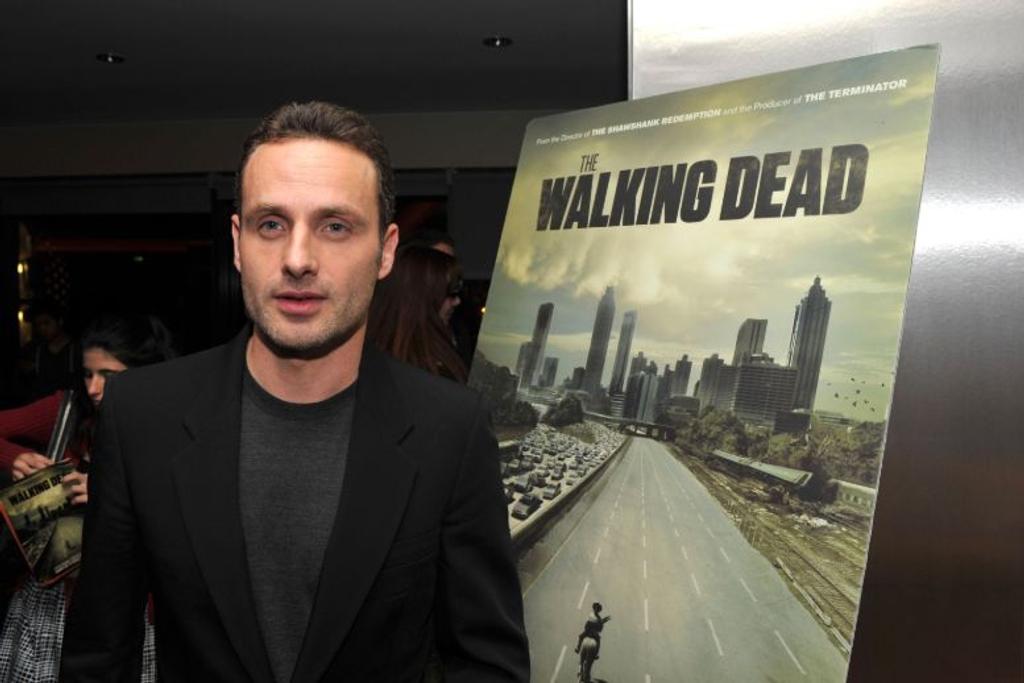 Andrew Lincoln, Leaving contracts