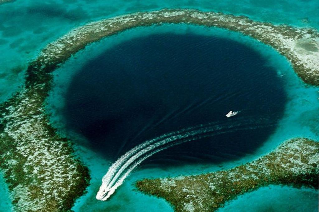Blue Hole Belize Plastic
