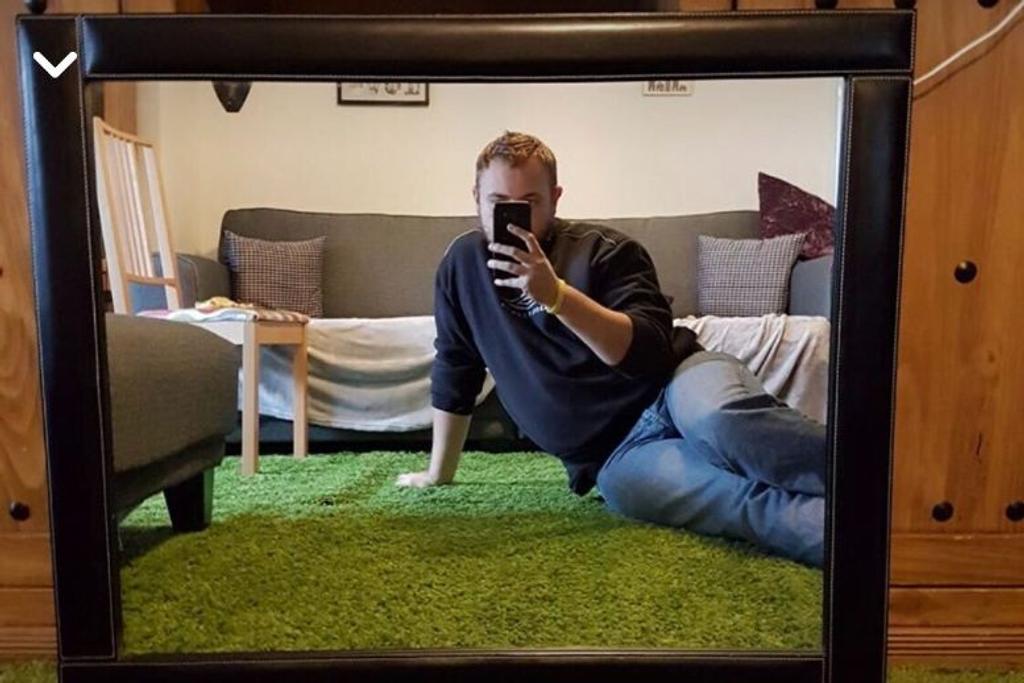 Hilarious mirror for sale