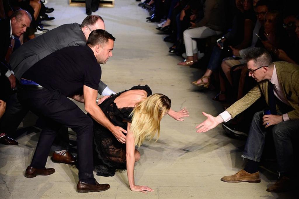 Runway Wipeout Candice Swanepoel