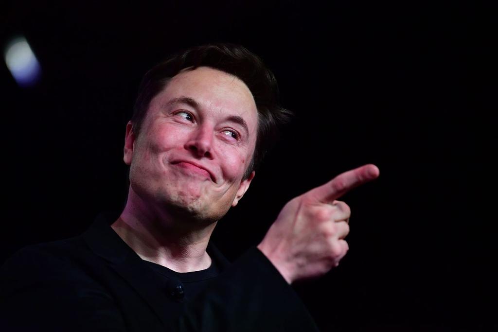 Elon Musk SNL twitter