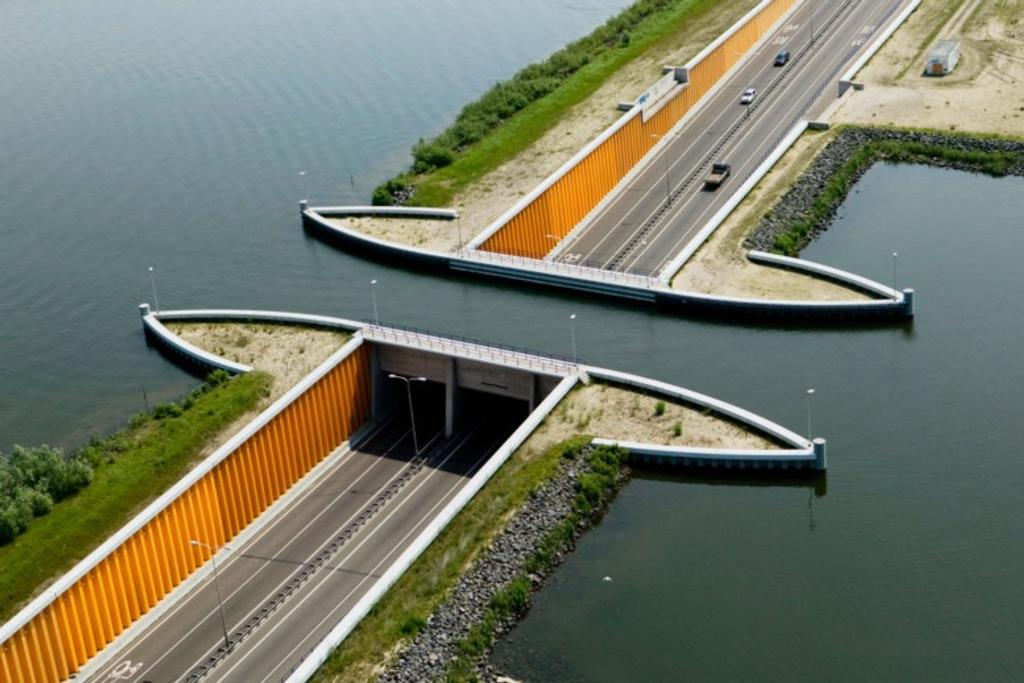 Aqueduct Netherlands, unique infrastructure