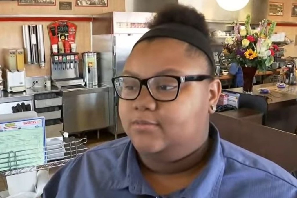 Waffle House waitress scholarship