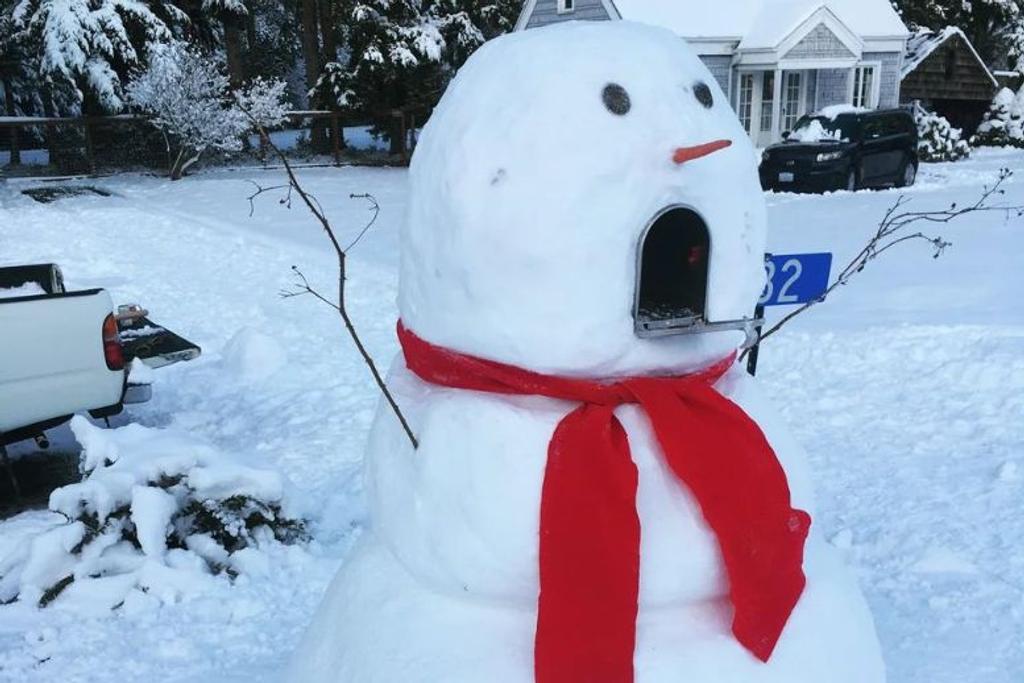 funny mailbox diy snowman