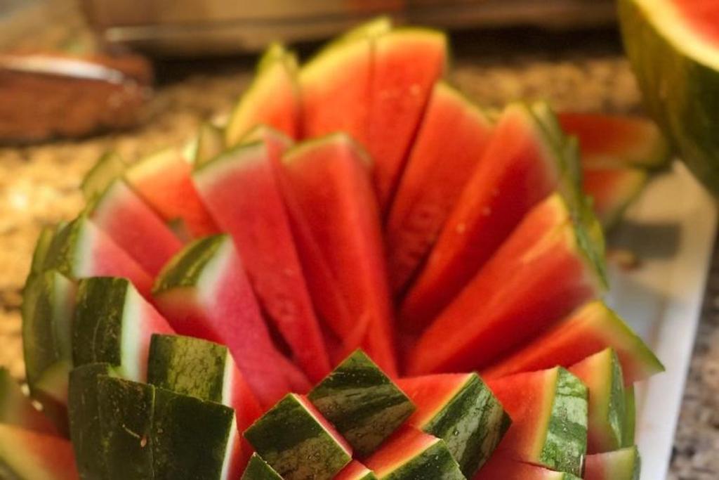 summer hacks watermelon cutter