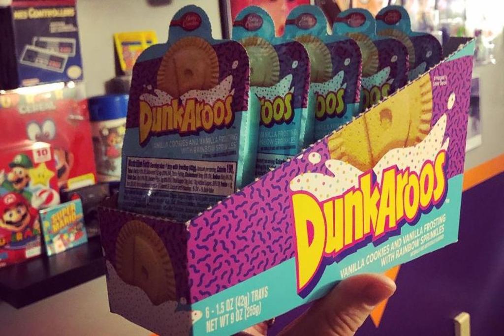 90s kids snacks dunkaroos