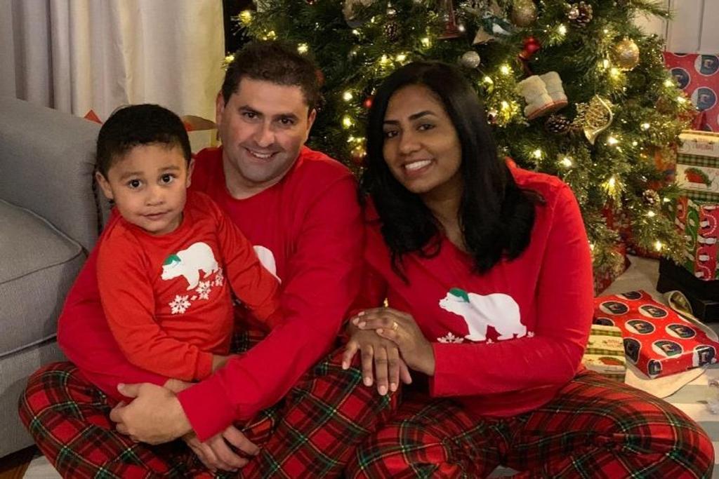 Mad Dog Concepts Matching Family Christmas Holiday Pajamas