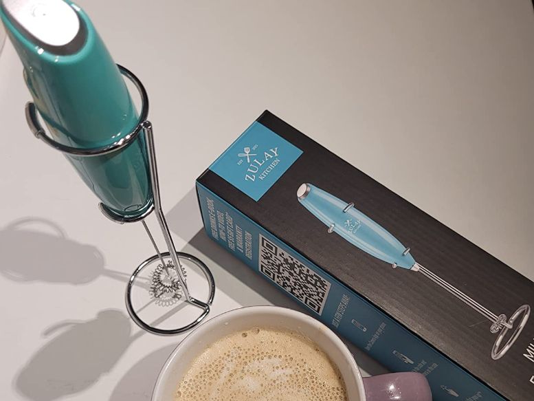 Zulay Kitchen Teal Milk Frother OG w Stand - Plastic Milk Frother for  Whisking, Coffee, and More - Easy to Clean - Improved Motor Power in the  Coffee Maker Accessories department at