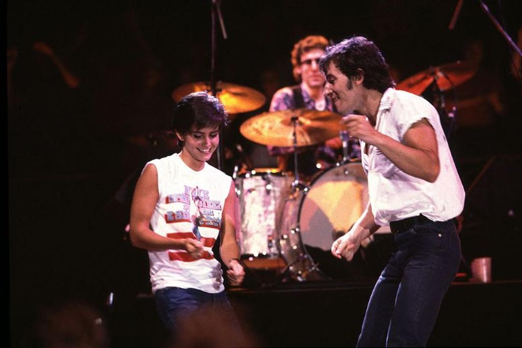 courteney cox young springsteen