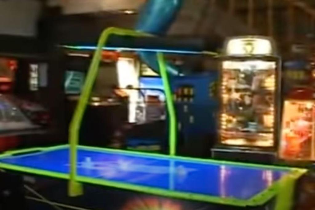 Game Room Arcade Neverland