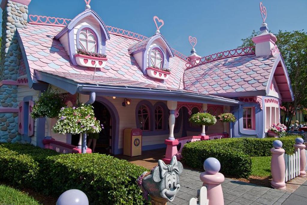 Minnie's House Toontown Disney