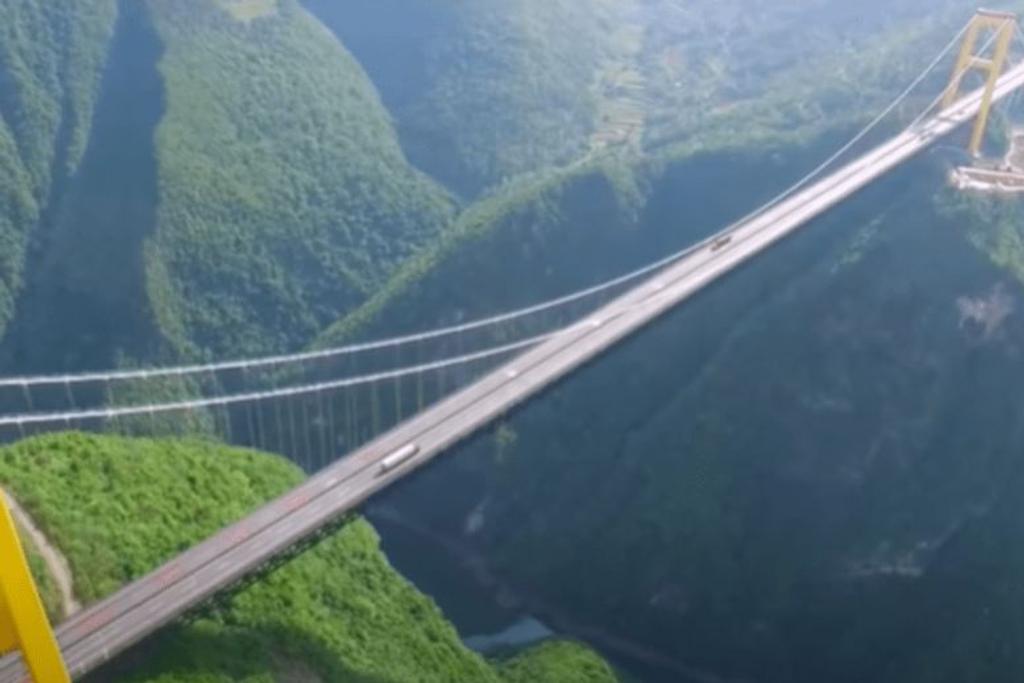 Sidu River Bridge - China