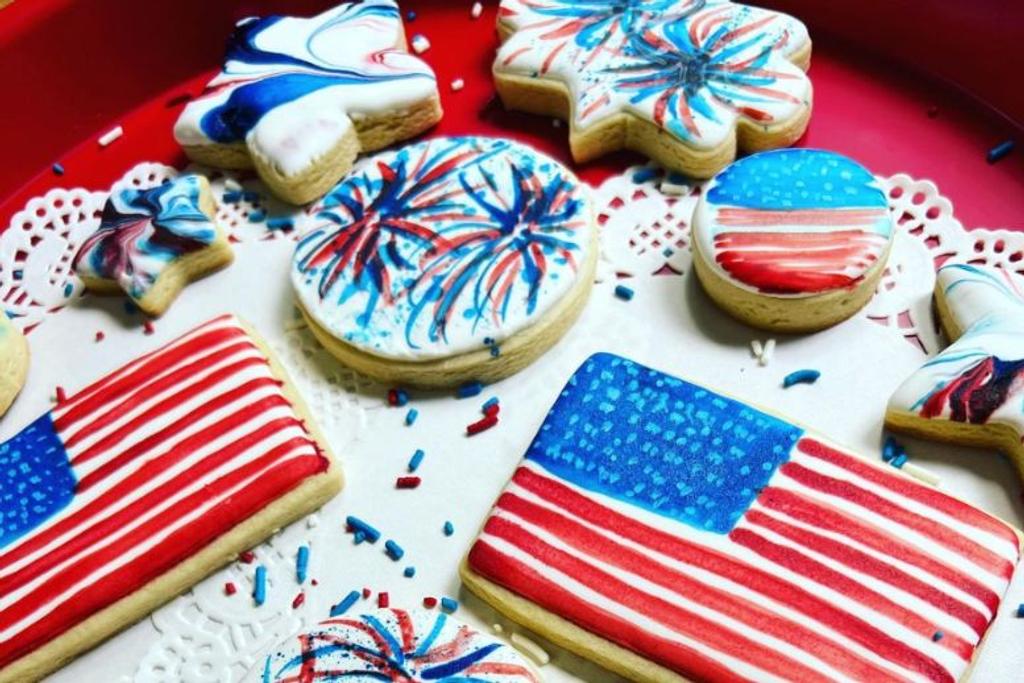 American Flag patriotic cookies