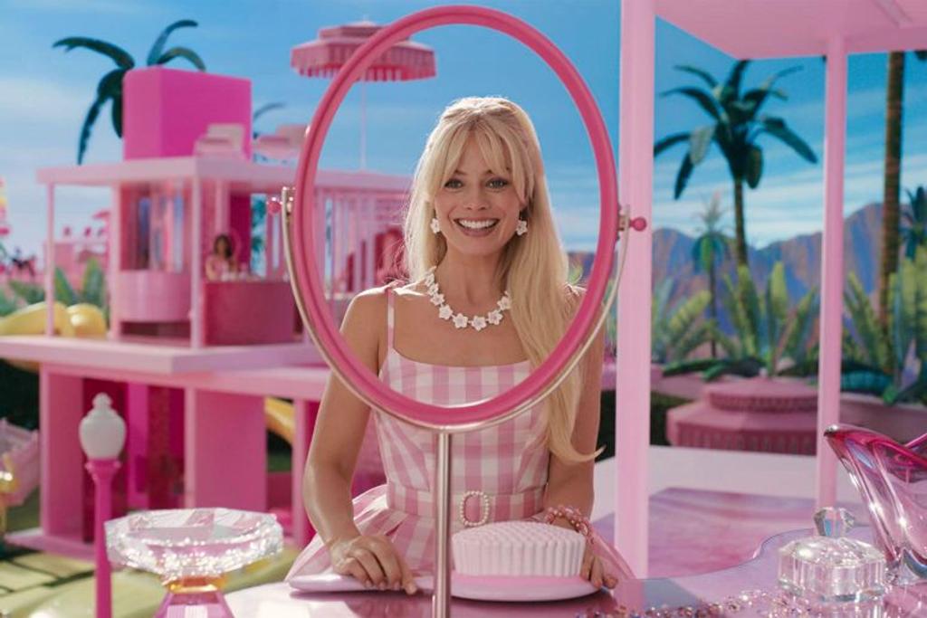 Barbie Malibu Dreamhouse AirBnB
